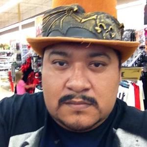 Meet your Posher, Juan pablo